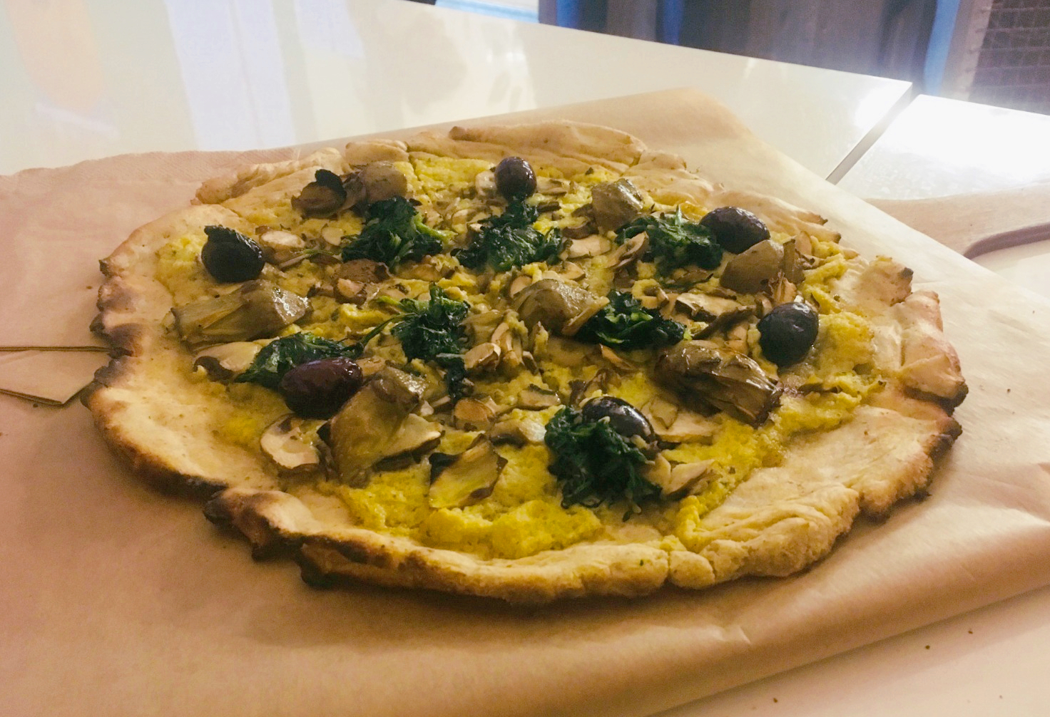 Pizzare-Vegan-Lover-Artichoke-pizza