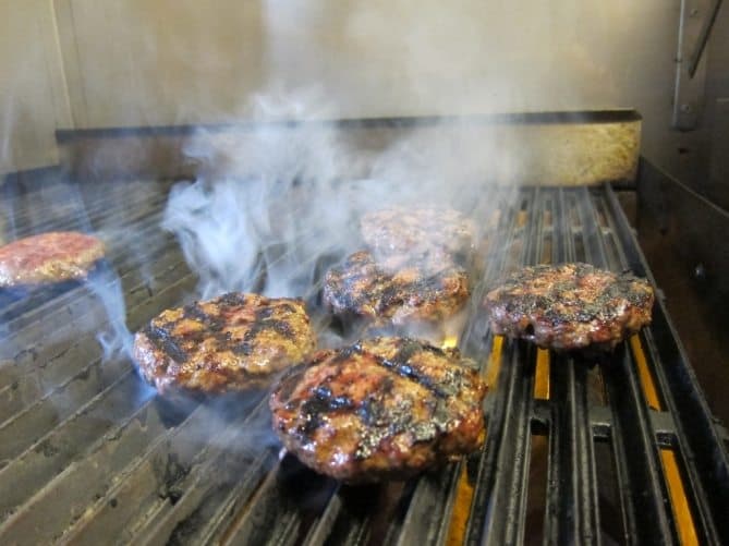 Tommi's Burger Joint Burgers