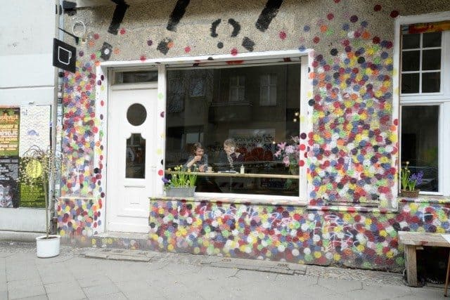 dots cafe