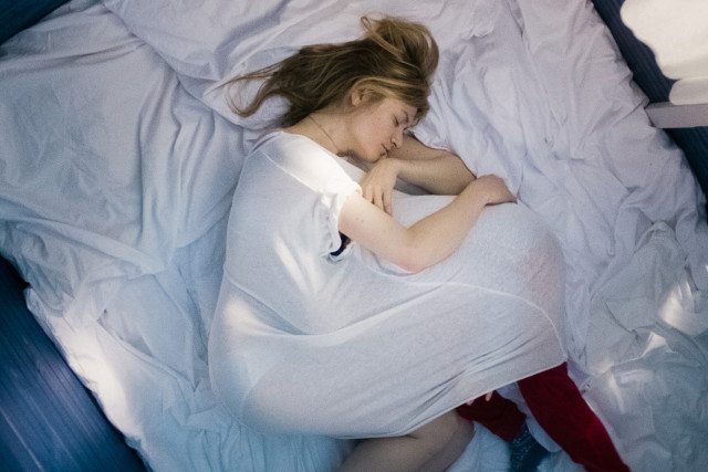 Still aus dem Spielfilm "24 Wochen" In der Hauptrolle: Julia Jentsch als Astrid Regie: Anne Zohra Berrached Kamera: Friede Clausz Produktion: zero one film in Koproduktion mit: ZDF / Das kleine Fernsehspiel und Filmakademie Baden-Wuerttemberg Weltvertrieb: Beta Cinema