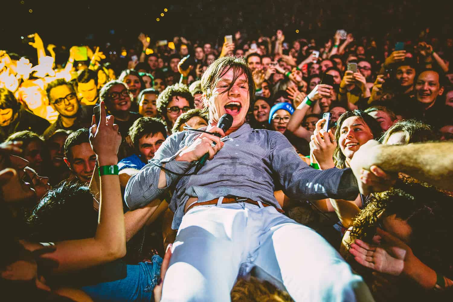 Berlin Loves You Cage the Elephant Staqedive