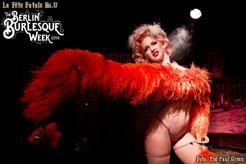BERLIN LOVES YOU Berlin Burlesque Week Banbury Cross