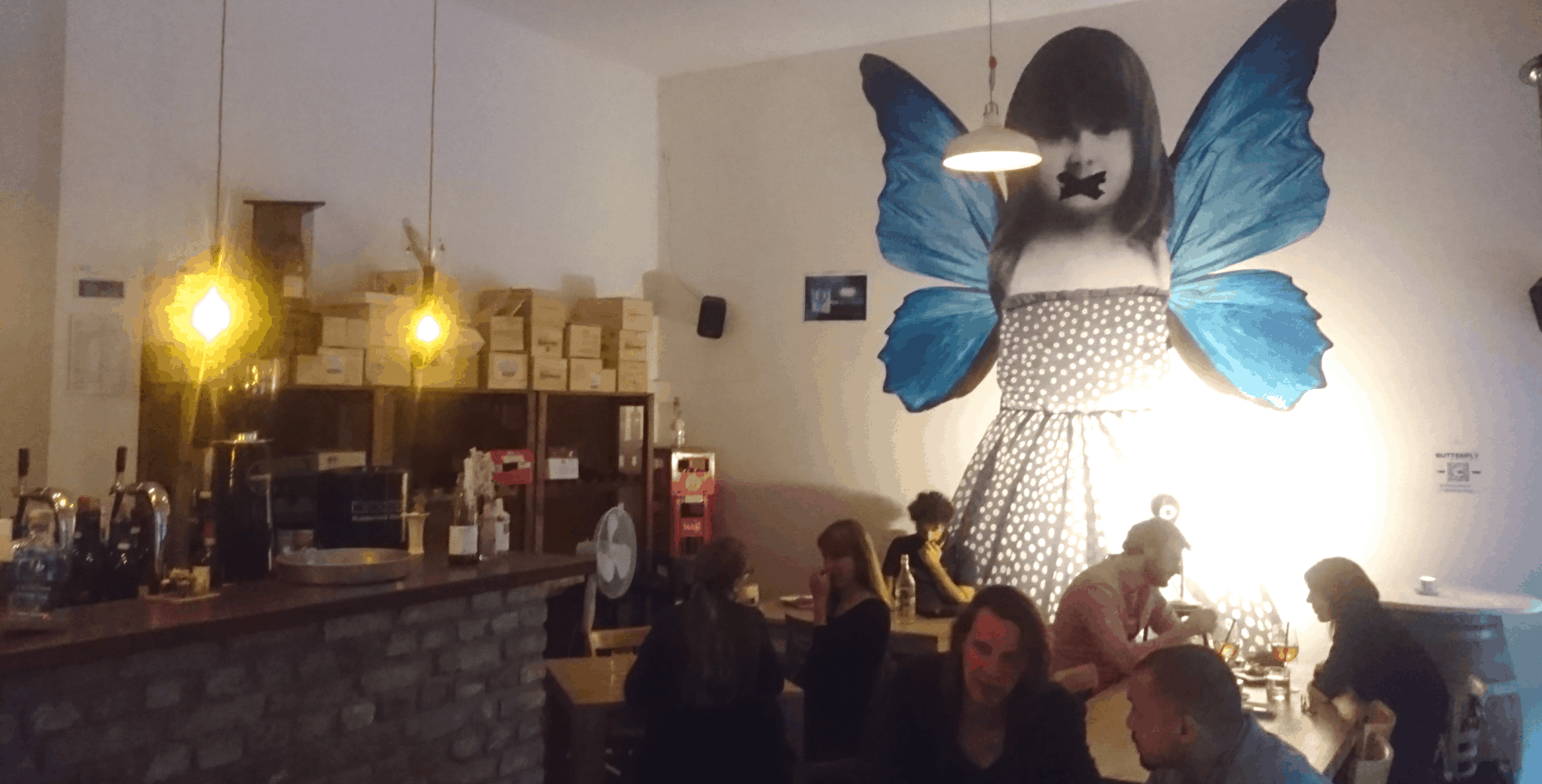 BERLIN LOVES YOU Facciola Eatalian Food Week Inside Butterfly