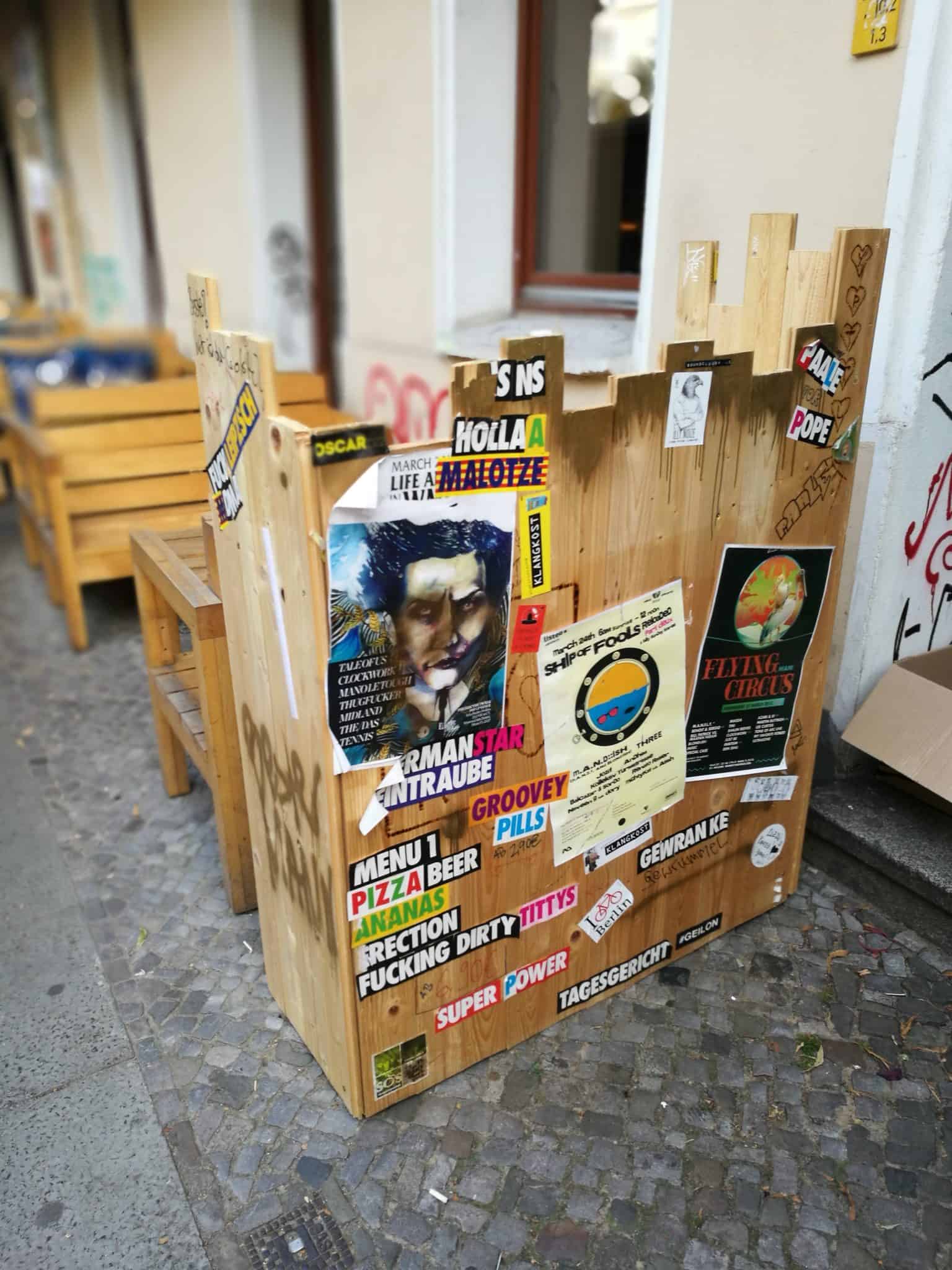 Granit Berlin Loves You Furniture DJ Booth