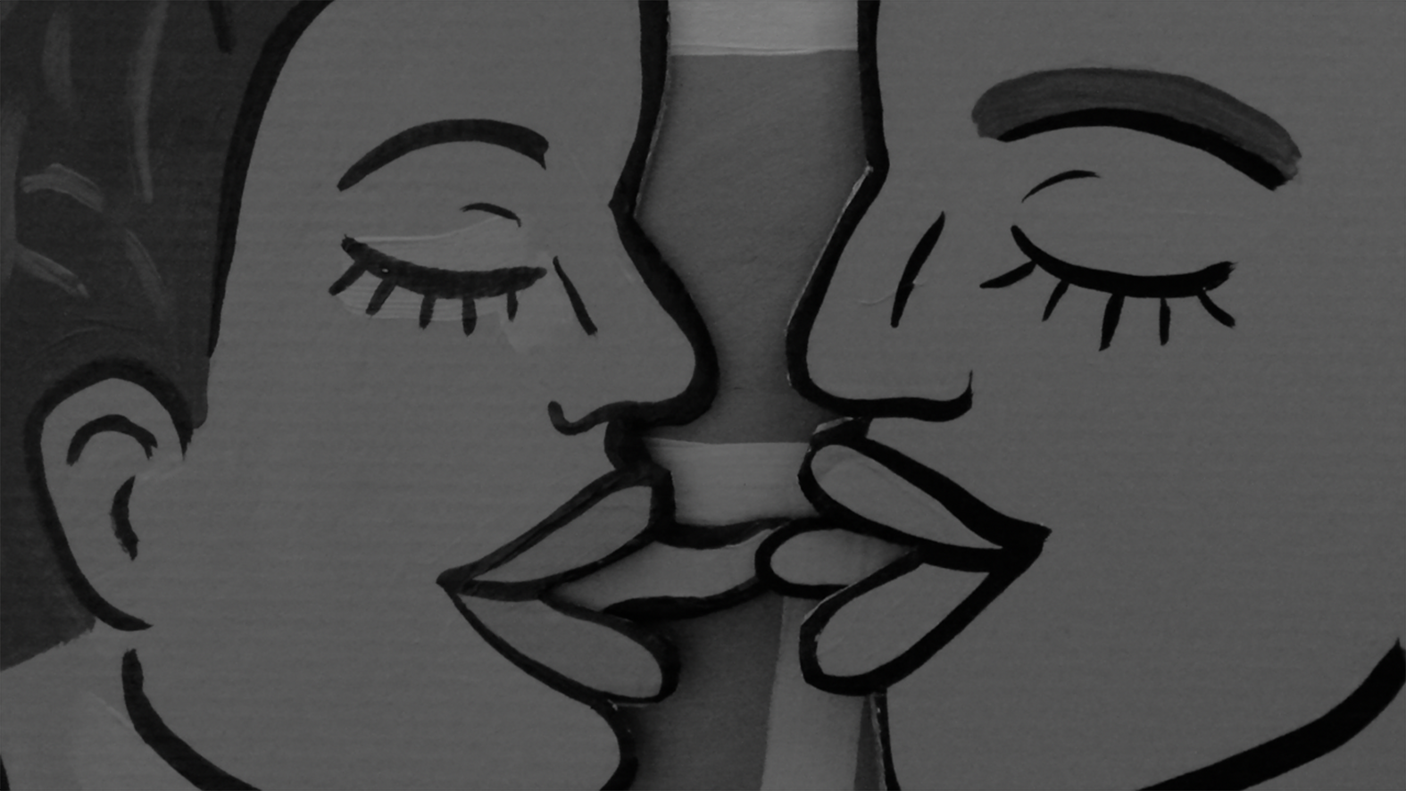 In The Dark Stills_Kissing Girls